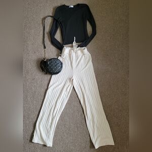 Women's Size M Cream &  Black Outfit Bundle! Pants, Top, and Shoulderbag Purse